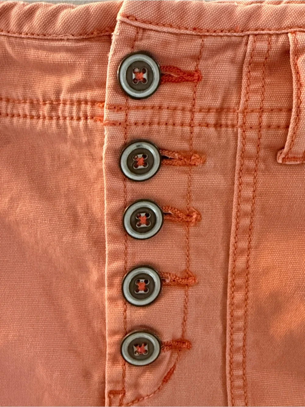 Pilcro Coral Button-Front Jean Shorts, 27” waist - Picture 2 of 9
